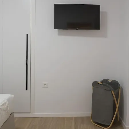 Apartament Hanim 2br Loft - Garden & Indoor Parking *