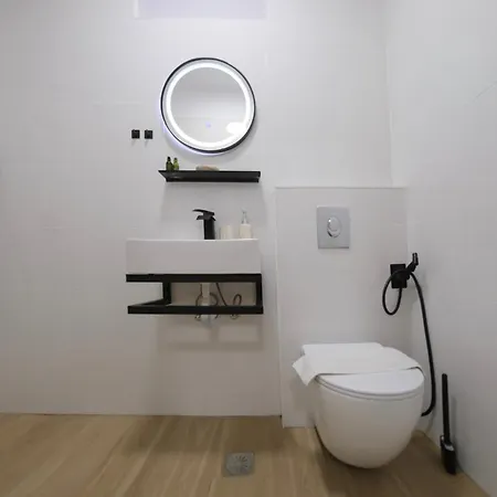 Apartment Hanim 2br Loft - Garden & Indoor Parking *