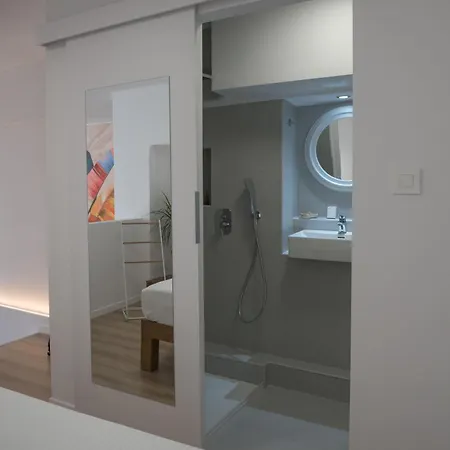 Hanim 2br Loft - Garden & Indoor Parking Apartment *