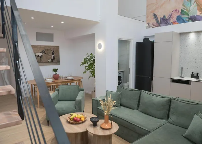 Hanim 2br Loft - Garden & Indoor Parking