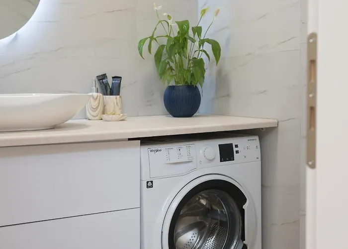 Hanim 2br Loft - Garden & Indoor Parking *