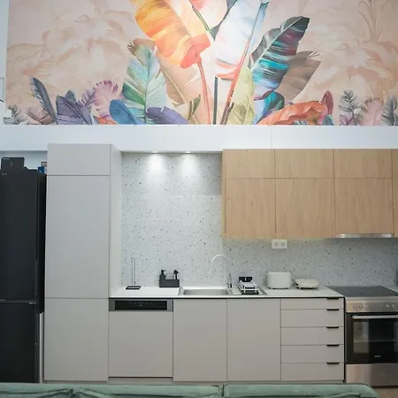 Hanim 2br Loft - Garden & Indoor Parking *