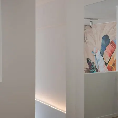 Apartman Hanim 2br Loft - Garden & Indoor Parking Hriszí Aktí Haniá