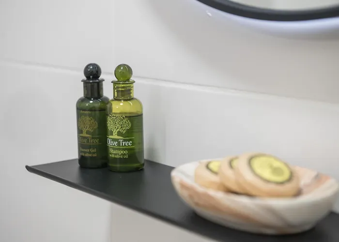 Hanim 2br Loft - Garden & Indoor Parking *